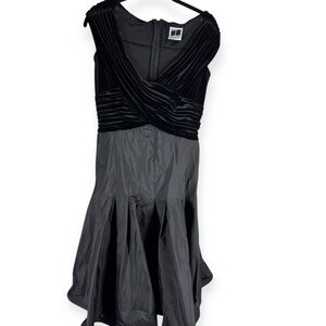 Vintage Y2K Tadashi cocktail dress black velvet Medium (see measurements)